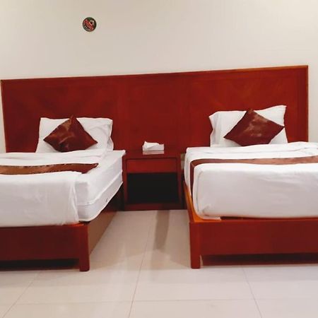 Aparthotel Iwan Alandalusia Al Ajaweed à DDjeddah Extérieur photo
